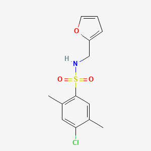 molecular formula C13H14ClNO3S B2853241 4-chloro-N-(furan-2-ylmethyl)-2,5-dimethylbenzenesulfonamide CAS No. 898081-91-9