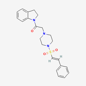 molecular formula C22H25N3O3S B2854014 1-(2,3-dihydroindol-1-yl)-2-[4-[(E)-2-phenylethenyl]sulfonylpiperazin-1-yl]ethanone CAS No. 849602-11-5