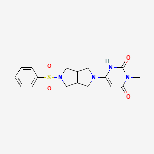 molecular formula C17H20N4O4S B2855100 6-[5-(Benzenesulfonyl)-1,3,3a,4,6,6a-hexahydropyrrolo[3,4-c]pyrrol-2-yl]-3-methyl-1H-pyrimidine-2,4-dione CAS No. 2415452-38-7