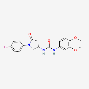 molecular formula C19H18FN3O4 B2855397 1-(2,3-Dihydrobenzo[b][1,4]dioxin-6-yl)-3-(1-(4-fluorophenyl)-5-oxopyrrolidin-3-yl)urea CAS No. 891107-24-7