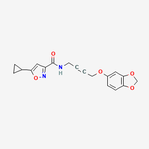 molecular formula C18H16N2O5 B2855425 N-(4-(苯并[d][1,3]二氧杂环-5-氧基)丁-2-炔-1-基)-5-环丙基异恶唑-3-甲酰胺 CAS No. 1448029-97-7