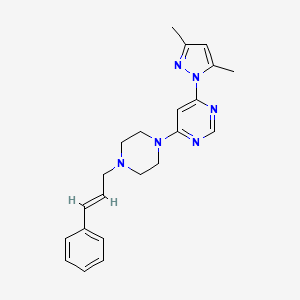 molecular formula C22H26N6 B2856212 4-(3,5-Dimethylpyrazol-1-yl)-6-[4-[(E)-3-phenylprop-2-enyl]piperazin-1-yl]pyrimidine CAS No. 1024746-58-4