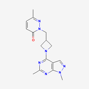 2-[(1-{1,6-dimethyl-1H-pyrazolo[3,4-d]pyrimidin-4-yl}azetidin-3-yl)methyl]-6-methyl-2,3-dihydropyridazin-3-one