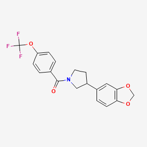 molecular formula C19H16F3NO4 B2856635 (3-(苯并[d][1,3]二氧杂环-5-基)吡咯烷-1-基)(4-(三氟甲氧基)苯基)甲酮 CAS No. 2034494-49-8