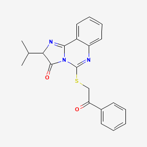 B2856970 5-phenacylsulfanyl-2-propan-2-yl-2H-imidazo[1,2-c]quinazolin-3-one CAS No. 958590-46-0