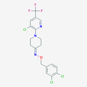 molecular formula C18H15Cl3F3N3O B2857454 1-[3-chloro-5-(trifluoromethyl)pyridin-2-yl]-N-[(3,4-dichlorophenyl)methoxy]piperidin-4-imine CAS No. 250714-09-1