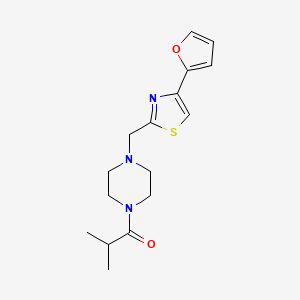 molecular formula C16H21N3O2S B2858168 1-(4-((4-(Furan-2-yl)thiazol-2-yl)methyl)piperazin-1-yl)-2-methylpropan-1-one CAS No. 1172840-41-3