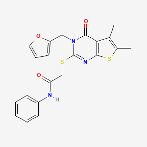 molecular formula C21H19N3O3S2 B2858179 2-[3-(furan-2-ylmethyl)-5,6-dimethyl-4-oxothieno[2,3-d]pyrimidin-2-yl]sulfanyl-N-phenylacetamide CAS No. 878683-54-6