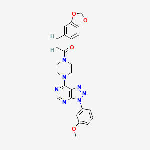 molecular formula C25H23N7O4 B2858559 (Z)-3-(benzo[d][1,3]dioxol-5-yl)-1-(4-(3-(3-methoxyphenyl)-3H-[1,2,3]triazolo[4,5-d]pyrimidin-7-yl)piperazin-1-yl)prop-2-en-1-one CAS No. 941887-71-4