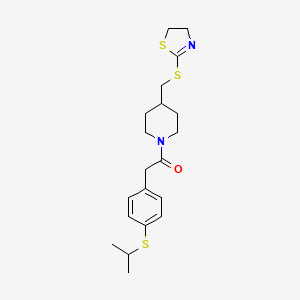 1-(4-(((4,5-Dihydrothiazol-2-yl)thio)methyl)piperidin-1-yl)-2-(4-(isopropylthio)phenyl)ethanone