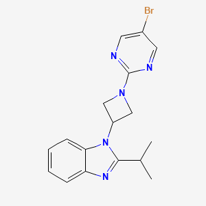 molecular formula C17H18BrN5 B2859536 1-[1-(5-Bromopyrimidin-2-yl)azetidin-3-yl]-2-propan-2-ylbenzimidazole CAS No. 2415553-16-9