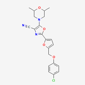 molecular formula C21H20ClN3O4 B2859781 2-(5-((4-Chlorophenoxy)methyl)furan-2-yl)-5-(2,6-dimethylmorpholino)oxazole-4-carbonitrile CAS No. 946200-88-0