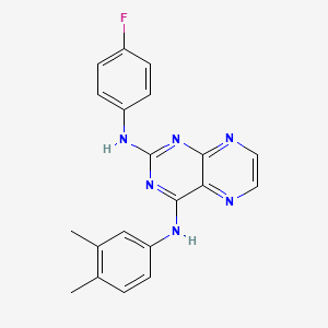 molecular formula C20H17FN6 B2859794 N4-(3,4-二甲苯基)-N2-(4-氟苯基)蝶啶-2,4-二胺 CAS No. 946217-71-6