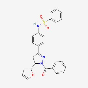 molecular formula C26H21N3O4S B2860502 N-{4-[1-benzoyl-5-(furan-2-yl)-4,5-dihydro-1H-pyrazol-3-yl]phenyl}benzenesulfonamide CAS No. 823830-06-4