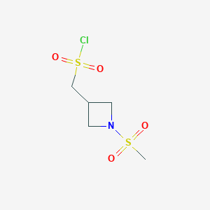 molecular formula C5H10ClNO4S2 B2860507 (1-甲磺酰基氮杂环-3-基)甲磺酰氯 CAS No. 1934917-04-0