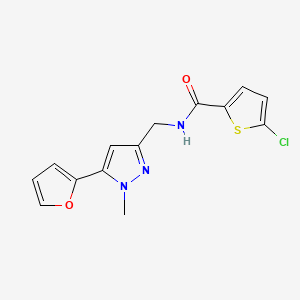 molecular formula C14H12ClN3O2S B2860751 5-氯-N-((5-(呋喃-2-基)-1-甲基-1H-吡唑-3-基)甲基)噻吩-2-甲酰胺 CAS No. 1421442-10-5