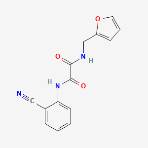 molecular formula C14H11N3O3 B2860767 N'-(2-cyanophenyl)-N-(furan-2-ylmethyl)oxamide CAS No. 898355-90-3