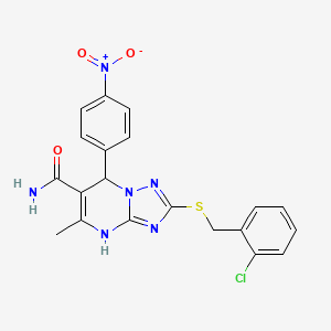molecular formula C20H17ClN6O3S B2861047 2-{[(2-chlorophenyl)methyl]sulfanyl}-5-methyl-7-(4-nitrophenyl)-4H,7H-[1,2,4]triazolo[1,5-a]pyrimidine-6-carboxamide CAS No. 536991-39-6