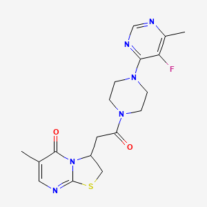 molecular formula C18H21FN6O2S B2861181 3-[2-[4-(5-Fluoro-6-methylpyrimidin-4-yl)piperazin-1-yl]-2-oxoethyl]-6-methyl-2,3-dihydro-[1,3]thiazolo[3,2-a]pyrimidin-5-one CAS No. 2380168-99-8