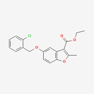 molecular formula C19H17ClO4 B2862041 Ethyl 5-[(2-chlorophenyl)methoxy]-2-methyl-1-benzofuran-3-carboxylate CAS No. 300674-40-2