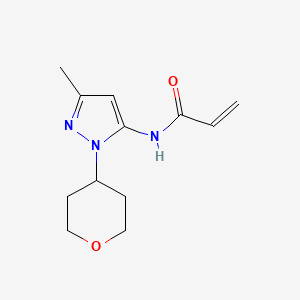 molecular formula C12H17N3O2 B2862556 N-[5-Methyl-2-(oxan-4-yl)pyrazol-3-yl]prop-2-enamide CAS No. 2175583-50-1
