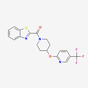 molecular formula C19H16F3N3O2S B2862639 Benzo[d]thiazol-2-yl(4-((5-(trifluoromethyl)pyridin-2-yl)oxy)piperidin-1-yl)methanone CAS No. 1421496-44-7