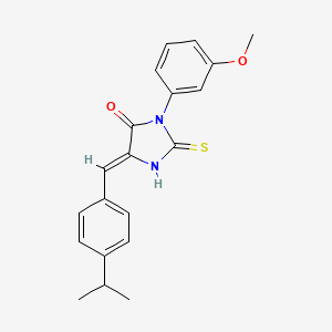 molecular formula C20H20N2O2S B2862839 3-(3-Methoxyphenyl)-5-{[4-(propan-2-yl)phenyl]methylidene}-2-sulfanylideneimidazolidin-4-one CAS No. 725710-48-5