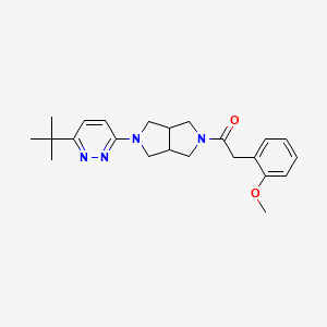 1-[2-(6-Tert-butylpyridazin-3-yl)-1,3,3a,4,6,6a-hexahydropyrrolo[3,4-c]pyrrol-5-yl]-2-(2-methoxyphenyl)ethanone