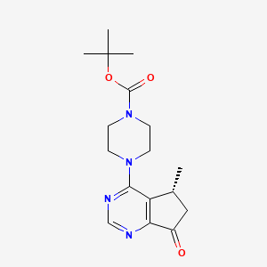 molecular formula C17H24N4O3 B2863221 (R)-tert-butyl 4-(5-methyl-7-oxo-6,7-dihydro-5H-cyclopenta[d]pyrimidin-4-yl)piperazine-1-carboxylate CAS No. 1001180-21-7