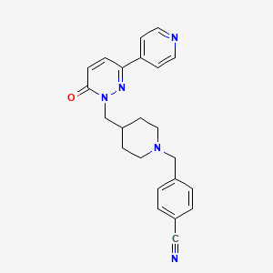 molecular formula C23H23N5O B2863398 4-[(4-{[6-Oxo-3-(pyridin-4-yl)-1,6-dihydropyridazin-1-yl]methyl}piperidin-1-yl)methyl]benzonitrile CAS No. 2097927-60-9