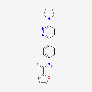molecular formula C19H18N4O2 B2863648 N-(4-(6-(pyrrolidin-1-yl)pyridazin-3-yl)phenyl)furan-2-carboxamide CAS No. 941940-58-5