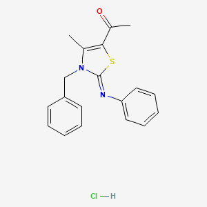 molecular formula C19H19ClN2OS B2864076 (Z)-1-(3-benzyl-4-methyl-2-(phenylimino)-2,3-dihydrothiazol-5-yl)ethanone hydrochloride CAS No. 1217223-77-2