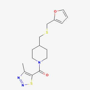 molecular formula C15H19N3O2S2 B2864276 (4-(((呋喃-2-基甲基)硫代)甲基)哌啶-1-基)(4-甲基-1,2,3-噻二唑-5-基)甲酮 CAS No. 1396761-85-5