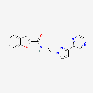 molecular formula C18H15N5O2 B2864435 N-(2-(3-(吡嗪-2-基)-1H-吡唑-1-基)乙基)苯并呋喃-2-羧酰胺 CAS No. 2034547-54-9