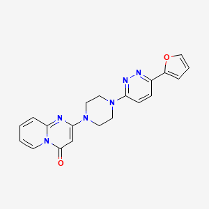 molecular formula C20H18N6O2 B2865101 2-[4-[6-(Furan-2-yl)pyridazin-3-yl]piperazin-1-yl]pyrido[1,2-a]pyrimidin-4-one CAS No. 2380193-68-8