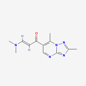 molecular formula C12H15N5O B2865550 (2E)-3-(二甲氨基)-1-(2,7-二甲基[1,2,4]三唑并[1,5-a]嘧啶-6-基)丙-2-烯-1-酮 CAS No. 1189751-28-7