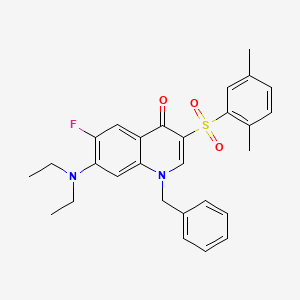 molecular formula C28H29FN2O3S B2866680 1-苄基-7-(二乙氨基)-3-((2,5-二甲苯基)磺酰基)-6-氟喹啉-4(1H)-酮 CAS No. 892782-87-5