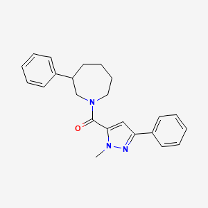 molecular formula C23H25N3O B2867275 (1-甲基-3-苯基-1H-吡唑-5-基)(3-苯基氮杂环-1-基)甲酮 CAS No. 1705085-12-6
