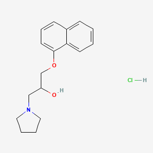 molecular formula C17H22ClNO2 B2867408 1-(Naphthalen-1-yloxy)-3-(pyrrolidin-1-yl)propan-2-ol hydrochloride CAS No. 858234-10-3