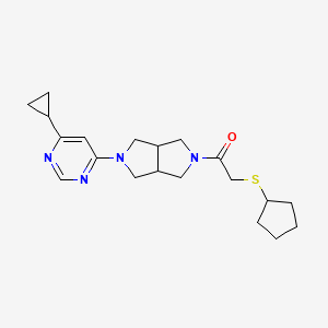 2-Cyclopentylsulfanyl-1-[2-(6-cyclopropylpyrimidin-4-yl)-1,3,3a,4,6,6a-hexahydropyrrolo[3,4-c]pyrrol-5-yl]ethanone