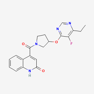 molecular formula C20H19FN4O3 B2867619 (3-((6-乙基-5-氟嘧啶-4-基)氧代)吡咯烷-1-基)(2-羟基喹啉-4-基)甲酮 CAS No. 2034328-71-5