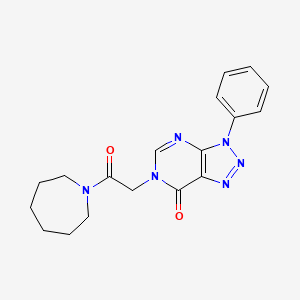 molecular formula C18H20N6O2 B2867659 6-[2-(Azepan-1-yl)-2-oxoethyl]-3-phenyltriazolo[4,5-d]pyrimidin-7-one CAS No. 887215-24-9