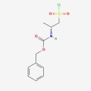 molecular formula C11H14ClNO4S B2868194 Benzyl N-[(2R)-1-chlorosulfonylpropan-2-yl]carbamate CAS No. 2112841-62-8
