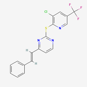 molecular formula C18H11ClF3N3S B2868829 2-((3-Chloro-5-(trifluoromethyl)-2-pyridinyl)sulfanyl)-4-styrylpyrimidine CAS No. 338407-71-9