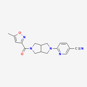 molecular formula C17H17N5O2 B2869360 6-[5-(5-甲基-1,2-恶唑-3-羰基)-1,3,3a,4,6,6a-六氢吡咯并[3,4-c]吡咯-2-基]吡啶-3-甲腈 CAS No. 2415519-22-9