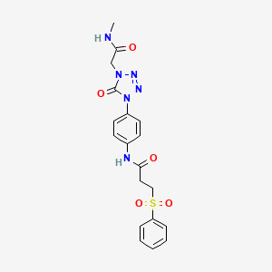 molecular formula C19H20N6O5S B2869465 N-(4-(4-(2-(甲基氨基)-2-氧代乙基)-5-氧代-4,5-二氢-1H-四唑-1-基)苯基)-3-(苯磺酰基)丙酰胺 CAS No. 1396881-88-1