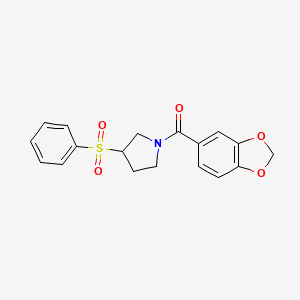 molecular formula C18H17NO5S B2869566 Benzo[d][1,3]dioxol-5-yl(3-(phenylsulfonyl)pyrrolidin-1-yl)methanone CAS No. 1706326-47-7