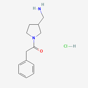 molecular formula C13H19ClN2O B2870011 1-[3-(氨甲基)吡咯烷-1-基]-2-苯乙酮；盐酸盐 CAS No. 2038925-51-6