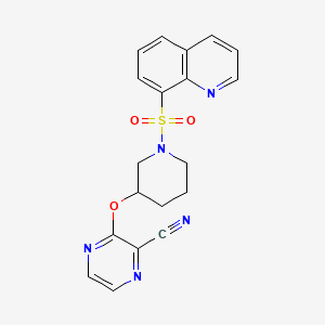molecular formula C19H17N5O3S B2870086 3-((1-(Quinolin-8-ylsulfonyl)piperidin-3-yl)oxy)pyrazine-2-carbonitrile CAS No. 2034231-14-4