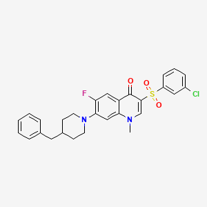 molecular formula C28H26ClFN2O3S B2870235 7-(4-benzylpiperidin-1-yl)-3-[(3-chlorophenyl)sulfonyl]-6-fluoro-1-methylquinolin-4(1H)-one CAS No. 892756-78-4
